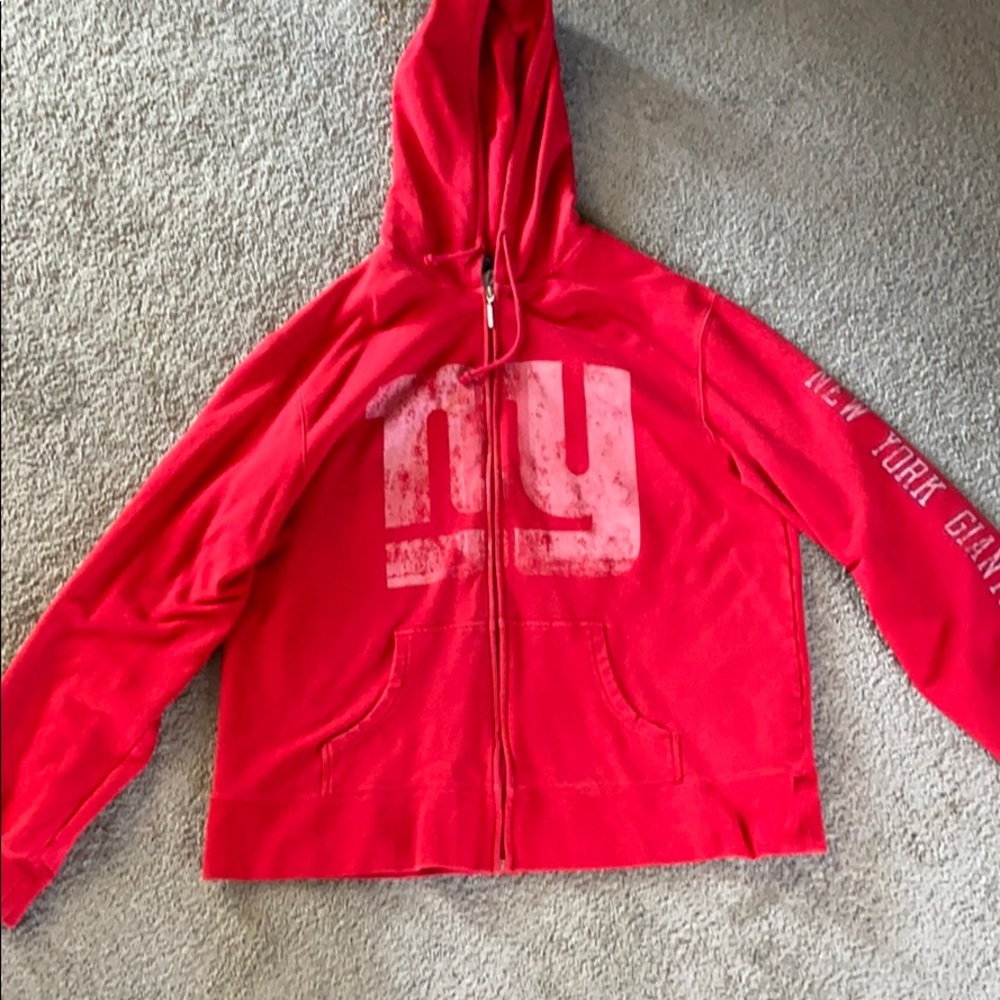 sweatshirt